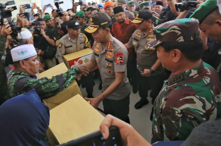 Panglima TNI,Kapolri, Kepala BNPB Tinjau Rumah Sakit Khusus di Riau