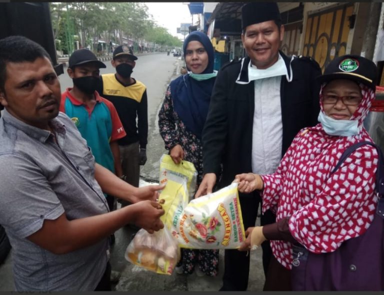 KAHMI Aceh Barat Gelar Bakti Sosial